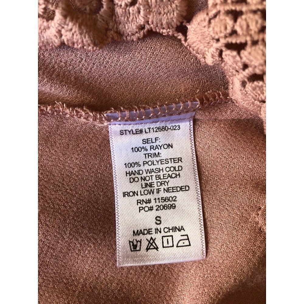 Lush Womens Pink Off The Shoulder Crochet Hem Blouse Top Size S - Picture 6 of 8